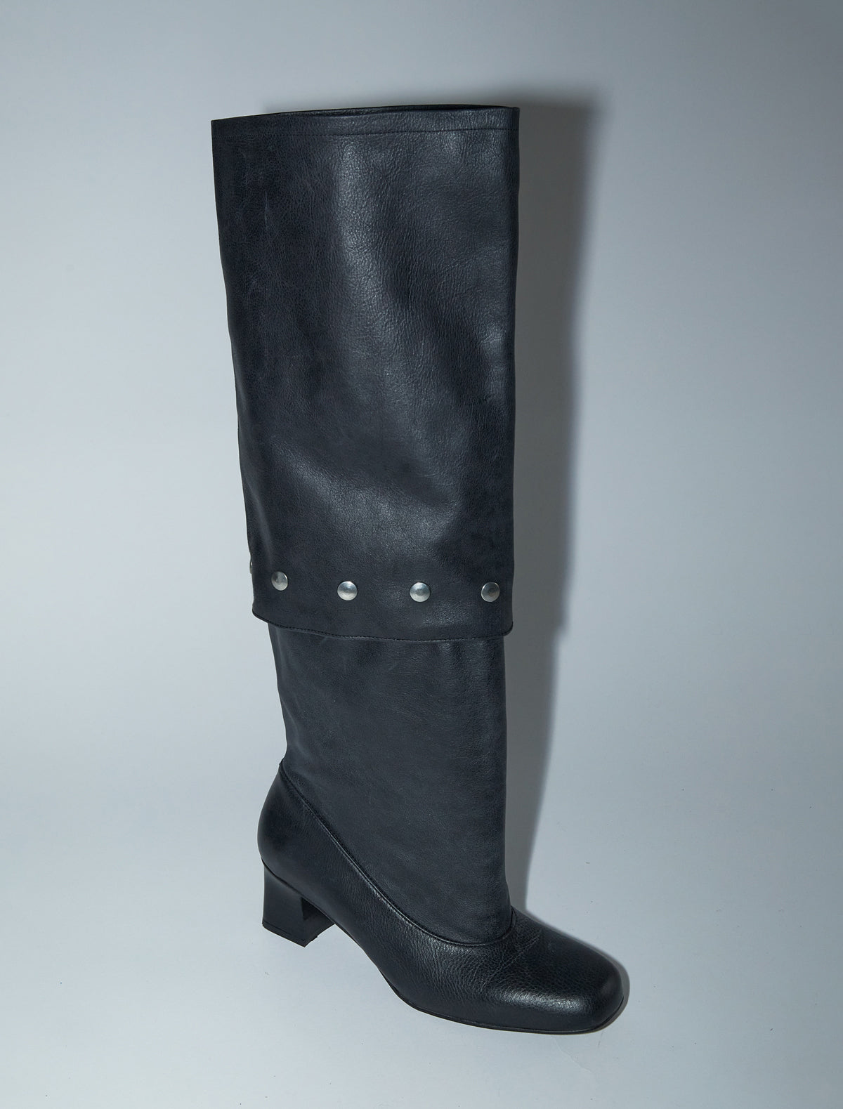 Jolie snaps tall wide loose shaft boot black