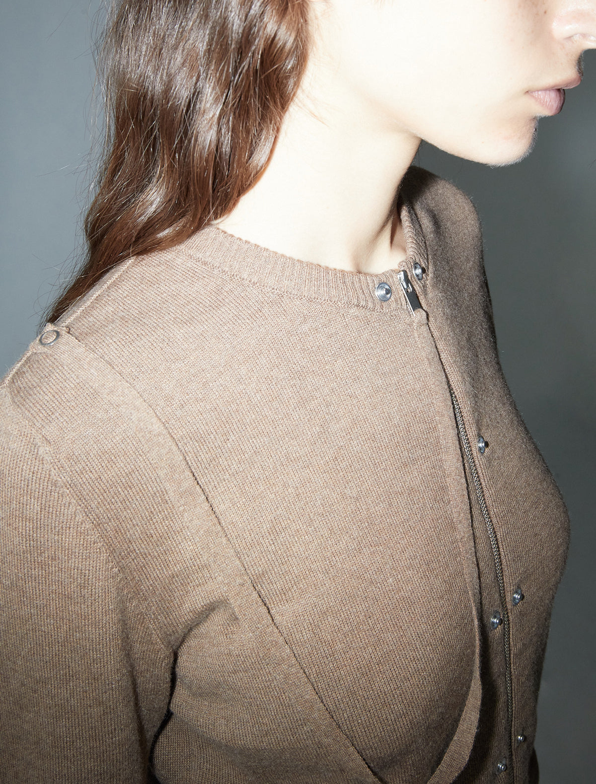 Swallow cardigan cashmere strap snaps beige