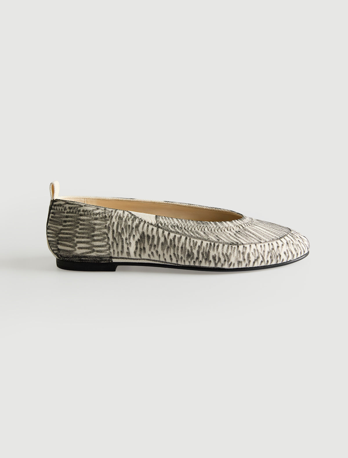 no 3011 / Nicoletta