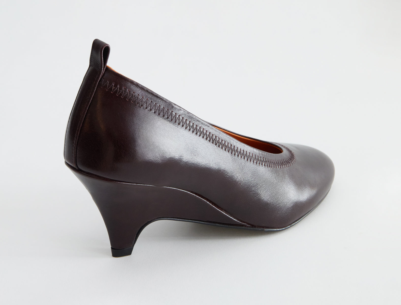 Joelia pump vino
