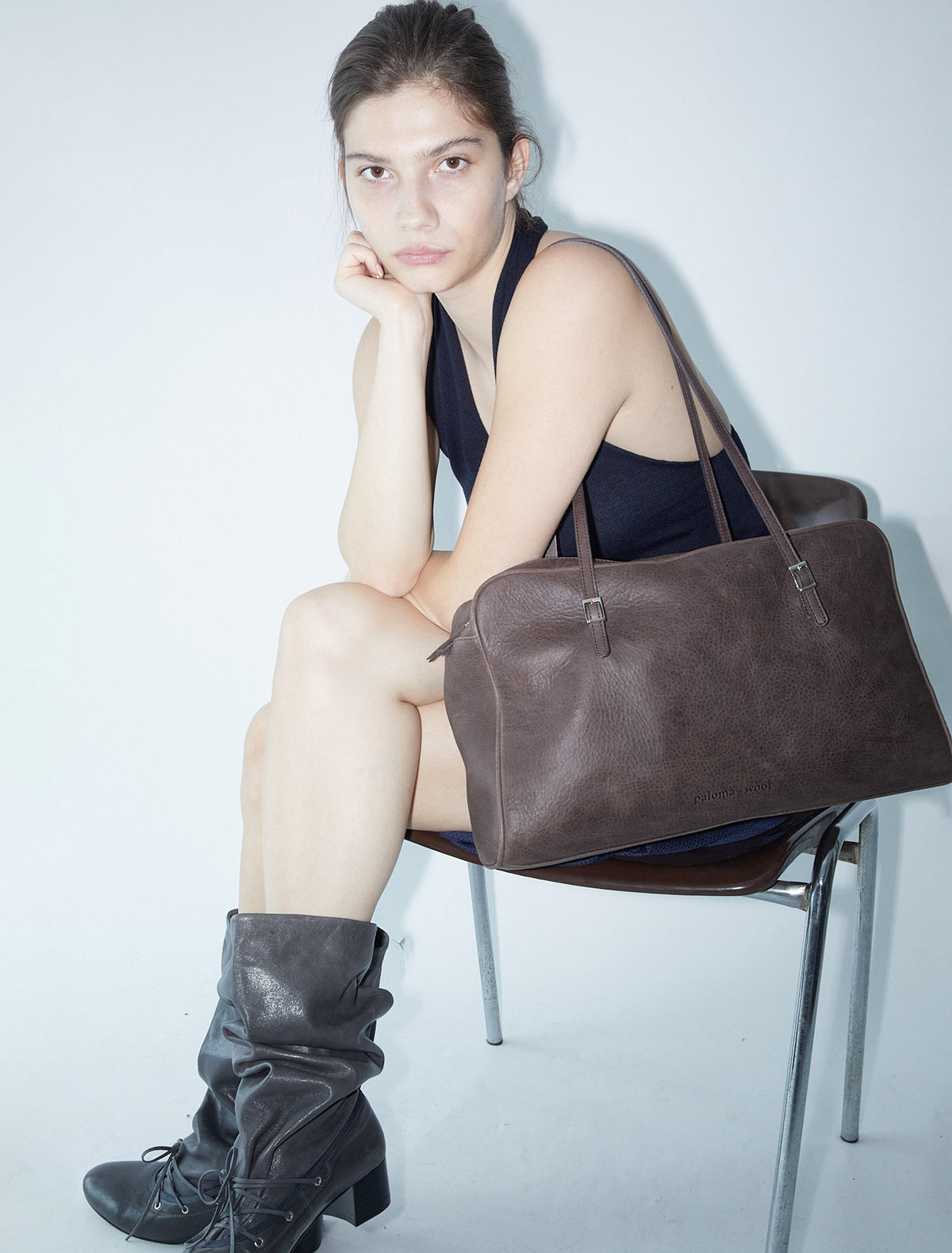 Soft caye leather bag darkbrown