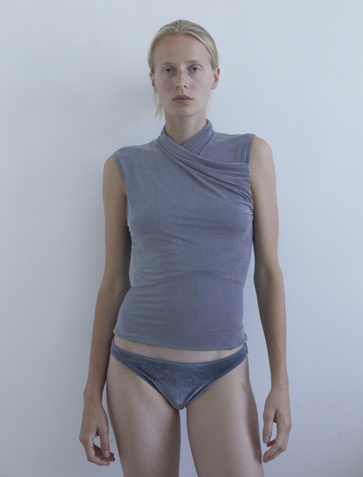 no 2553 / Such Top