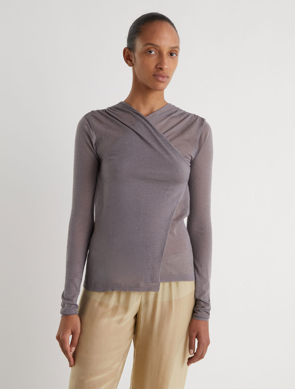 Coeba crossover top gathered shoulders lightgrey