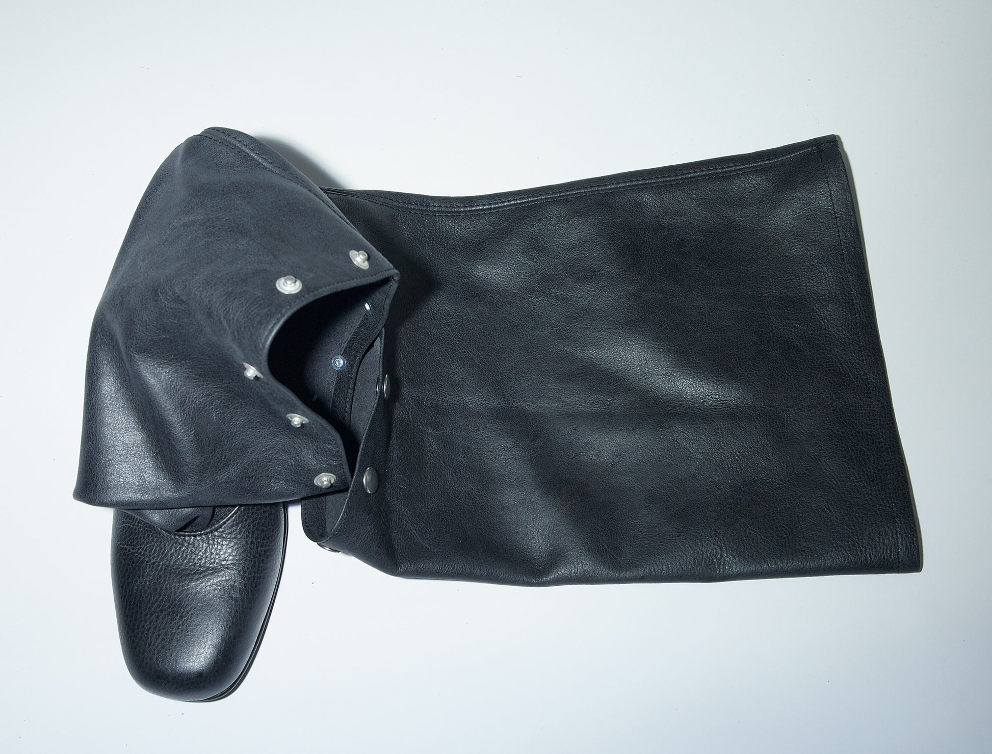 Jolie snaps tall wide loose shaft boot black
