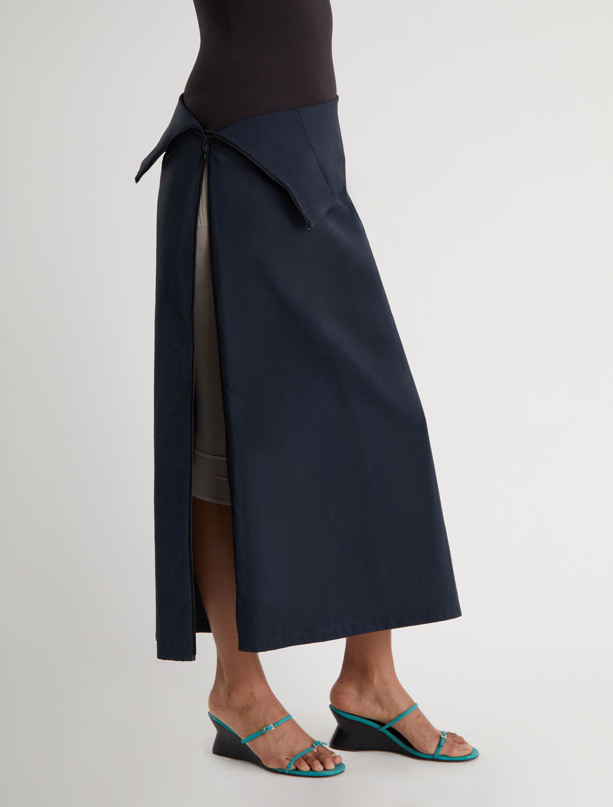 Fosca high waisted long nylon skirt