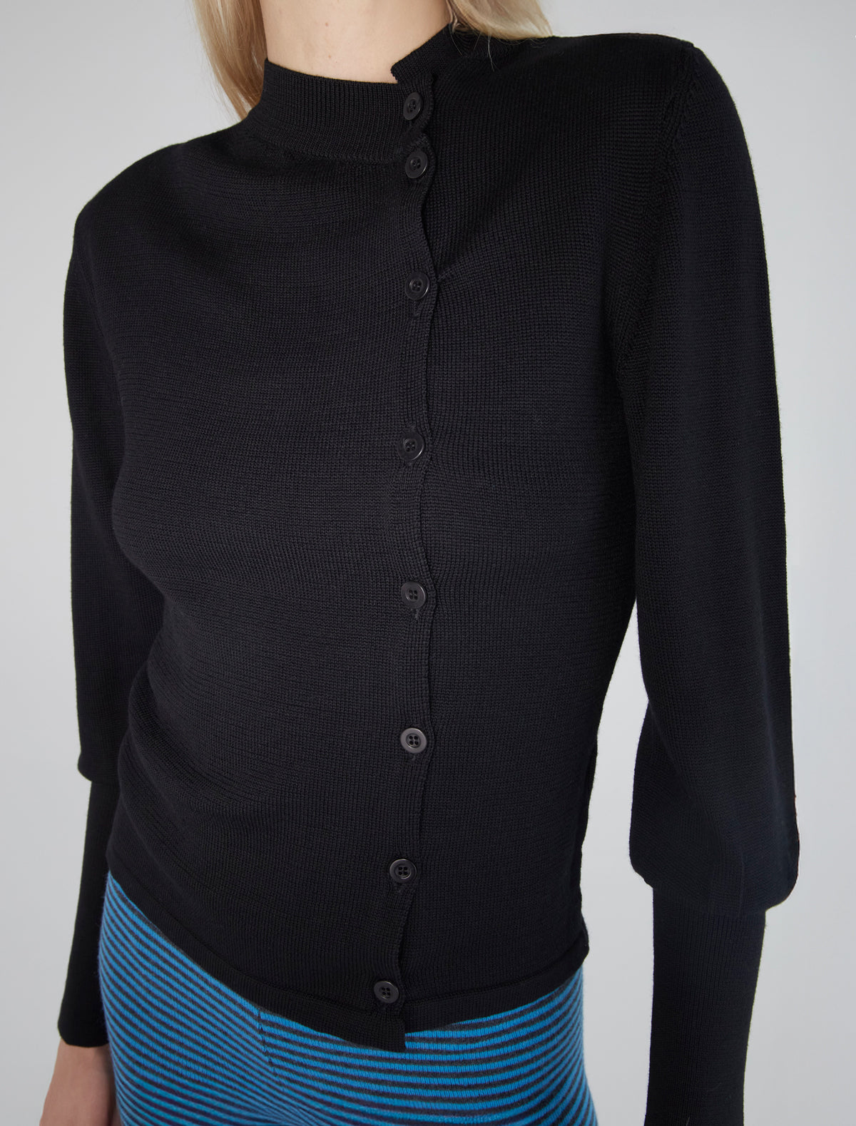 Gisela wool cardigan lateral opening