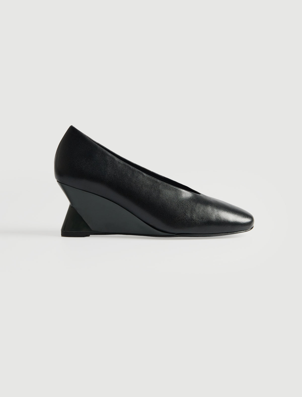 no 3066 / Jacinta Pump
