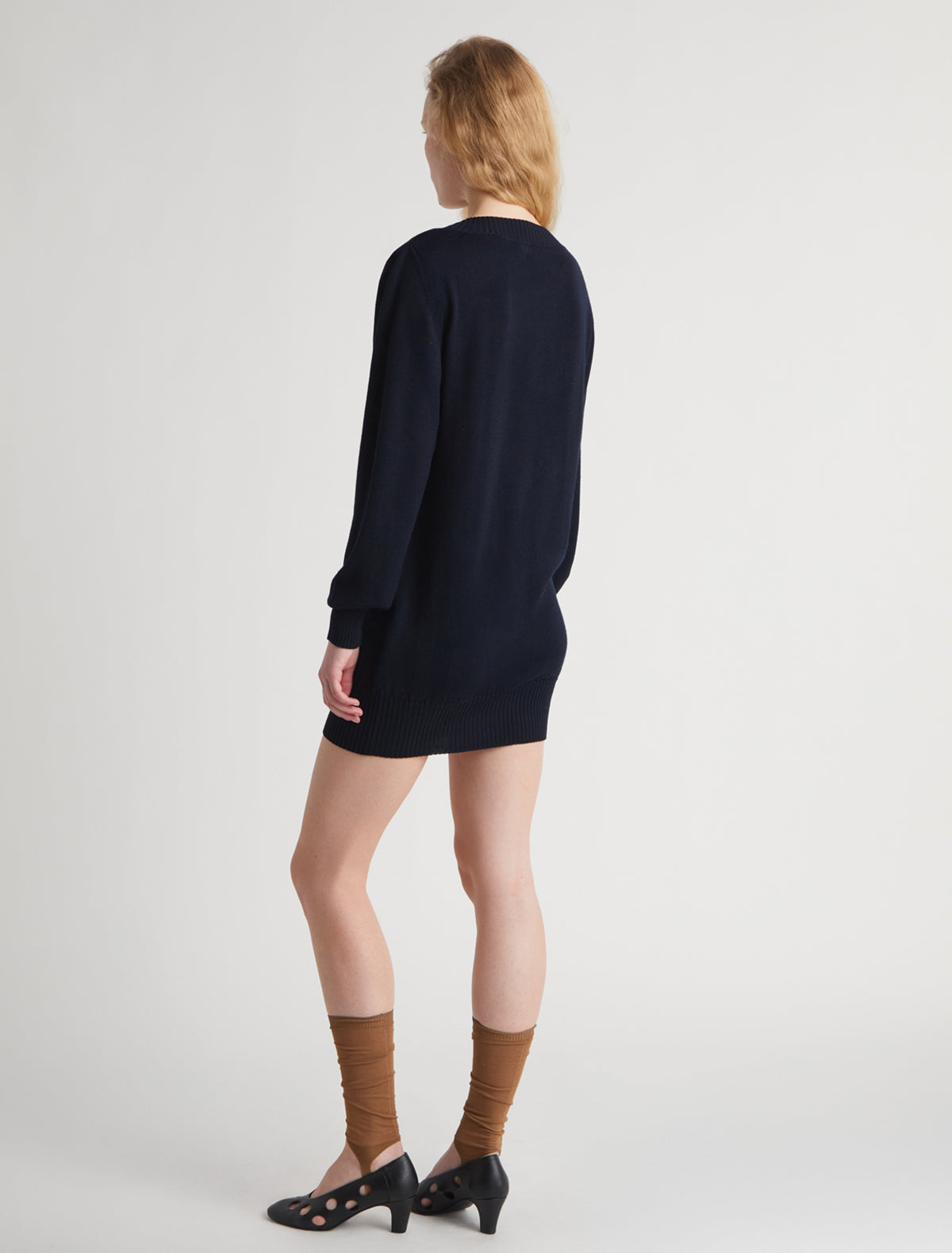 Jump v neck knit sweater dropped shoulders navy