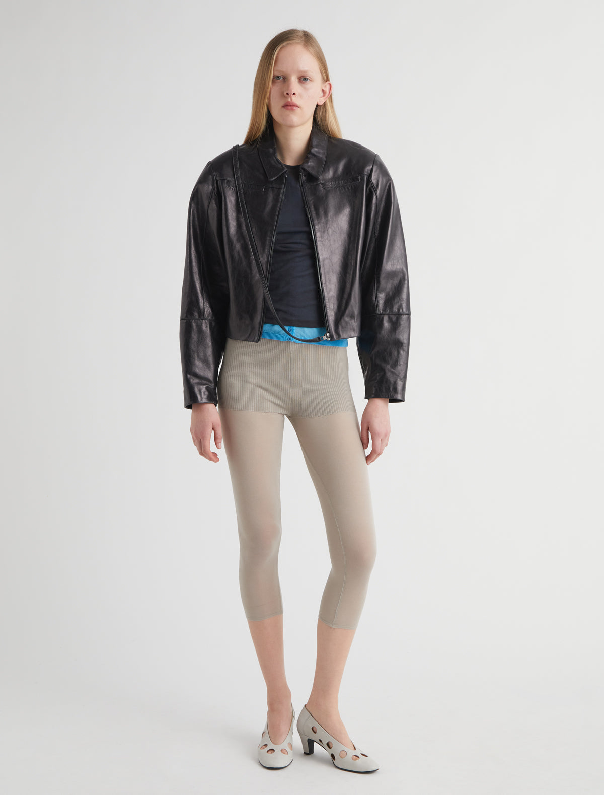 Meleta second skin feel knitted capri leggings beige