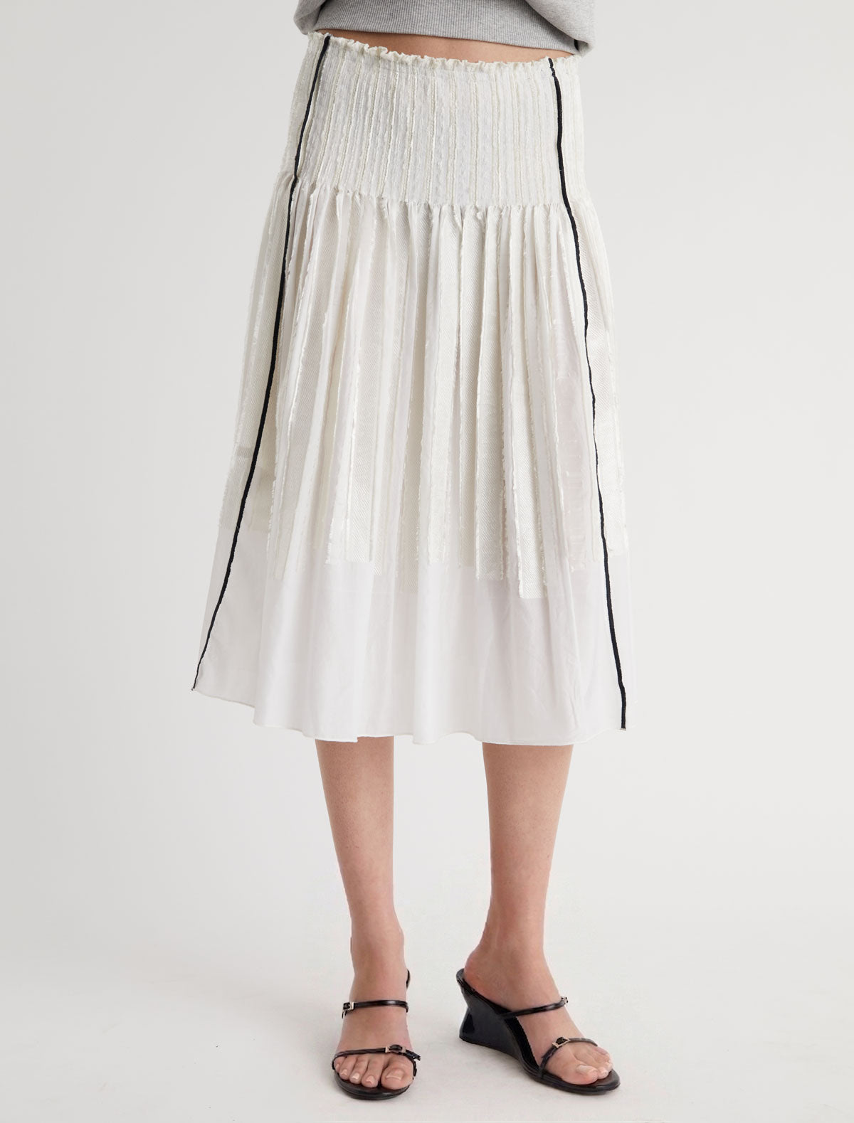 Lupe midi flared skirt fitted upper section volume bottom white
