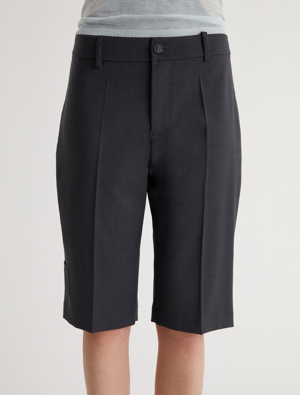 Marisa straight capri pants small pocket detail