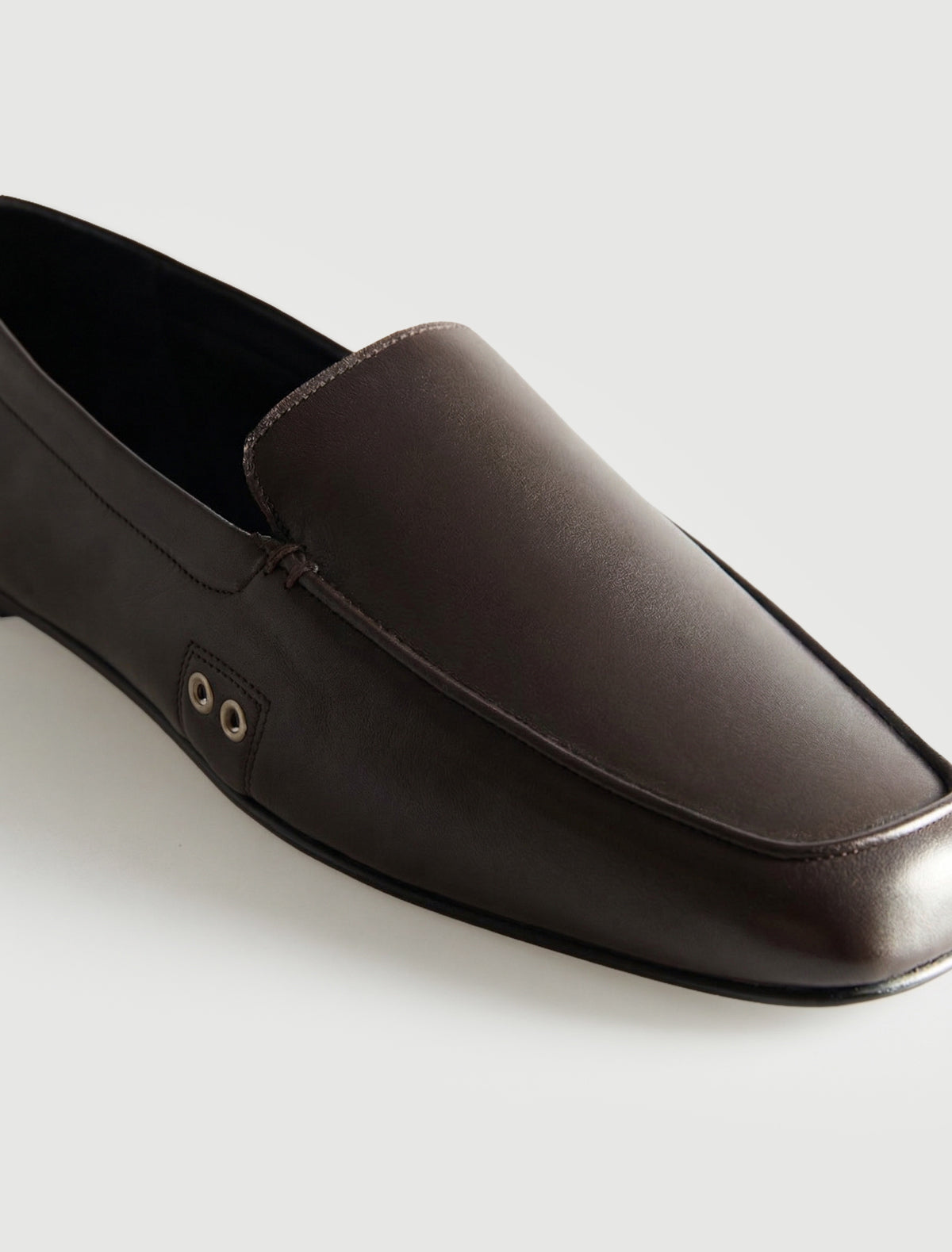 no 2869 / Micaela B