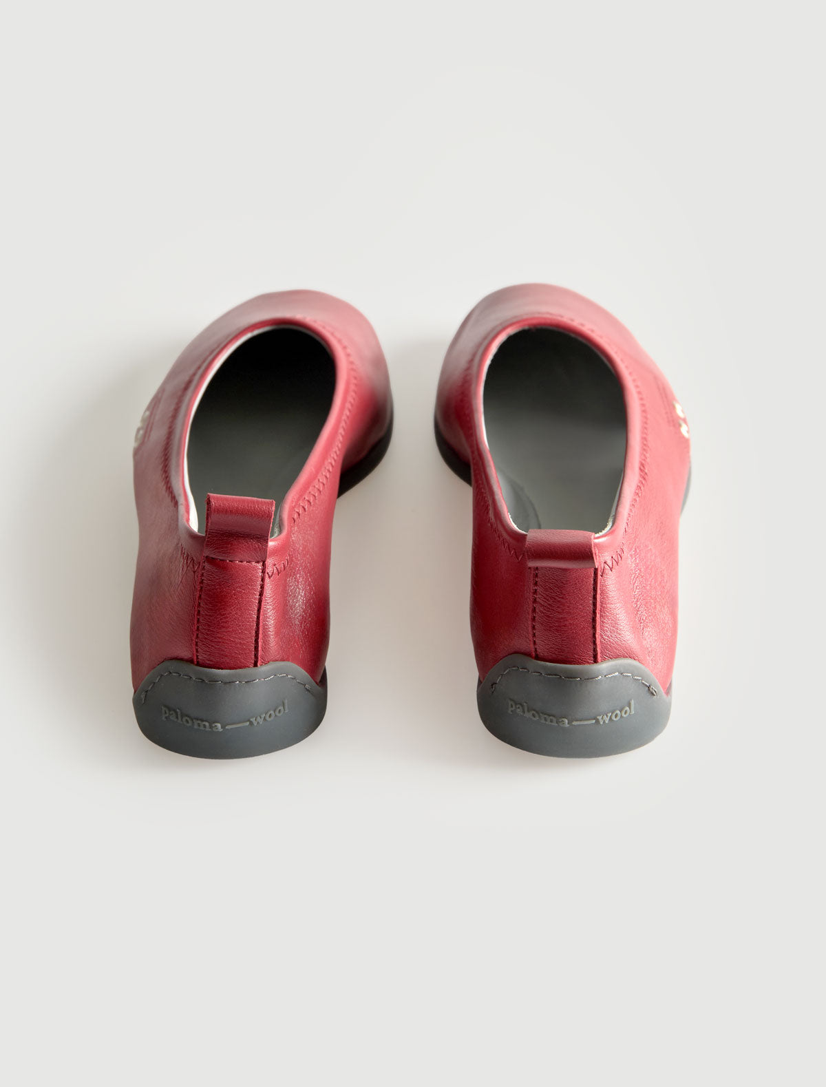 Miles iii ballerina style version miles sneakers red