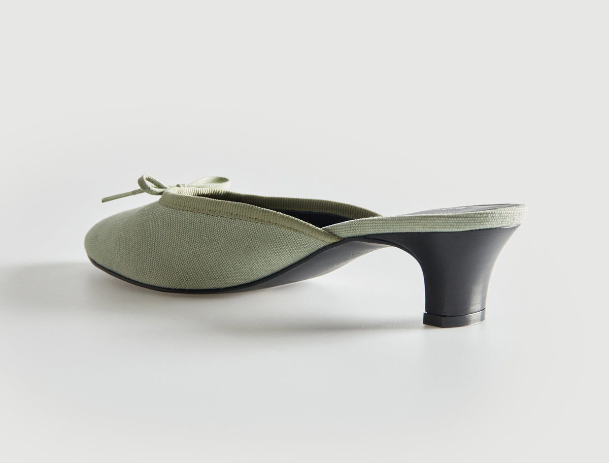no 2831 / Petra Mule