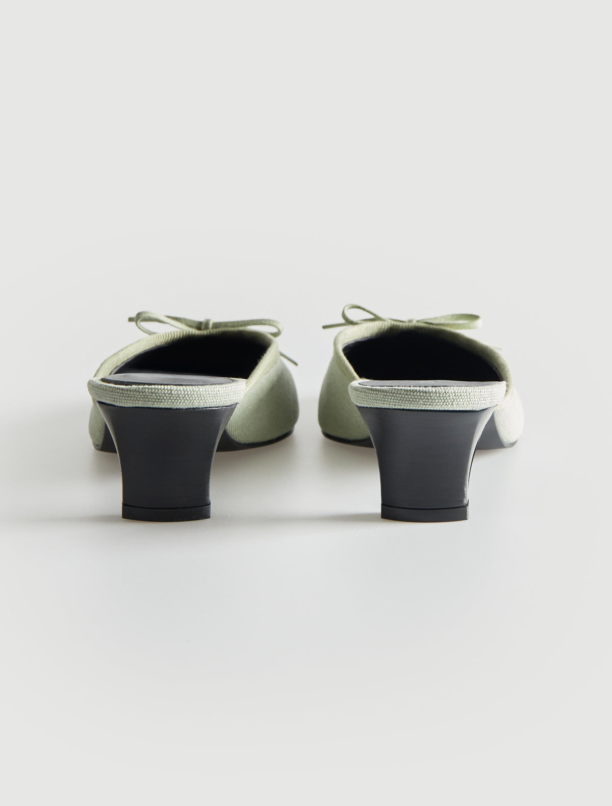 no 2831 / Petra Mule