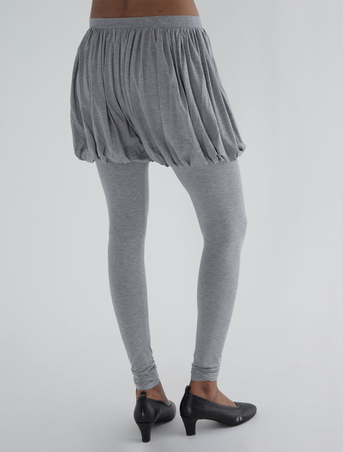 no 2649 / Caly