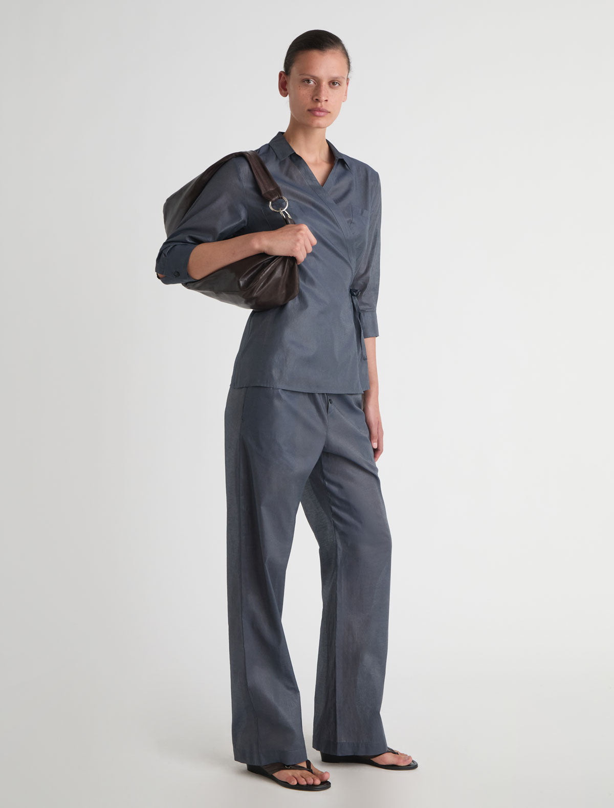 Ricer elbow length sleeve wrap shirt front pockets navy