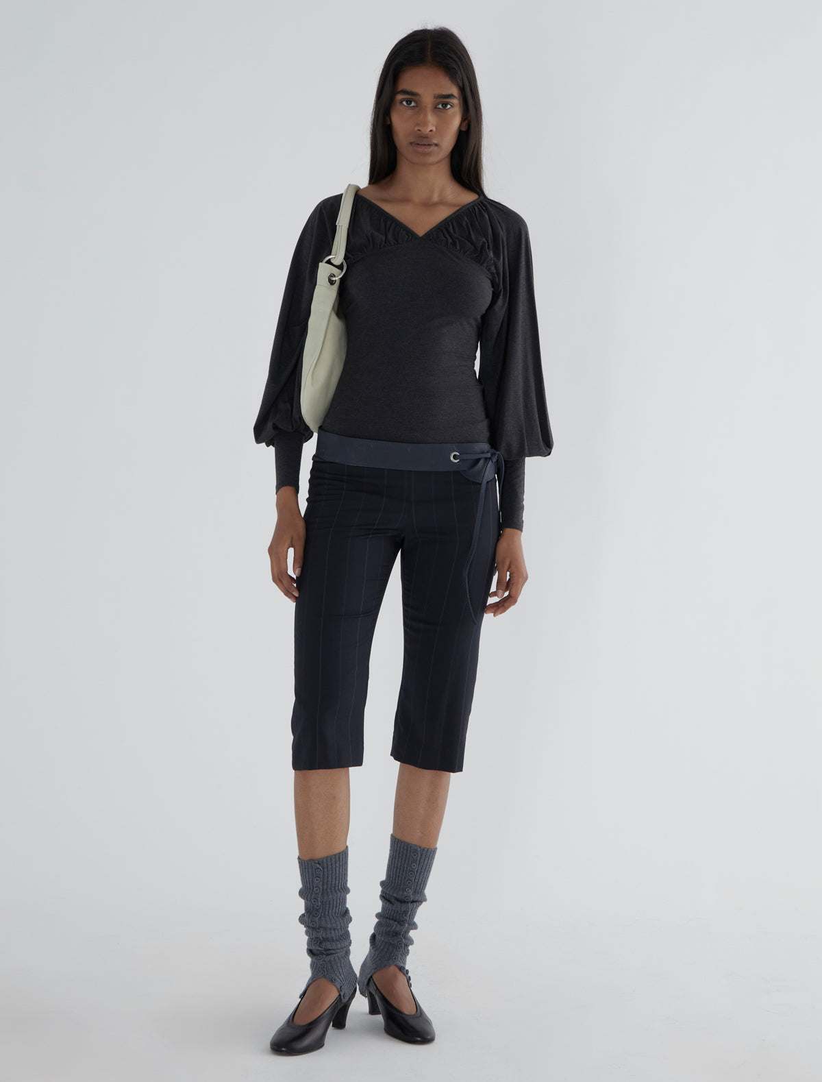 Tapioca long sleeved top fitted body voluminous sleeves