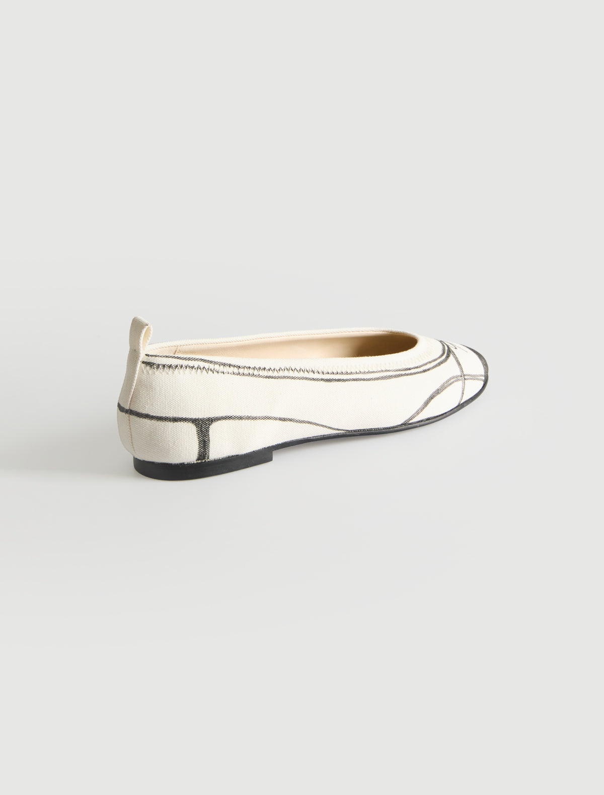 no 3011 / Nicoletta