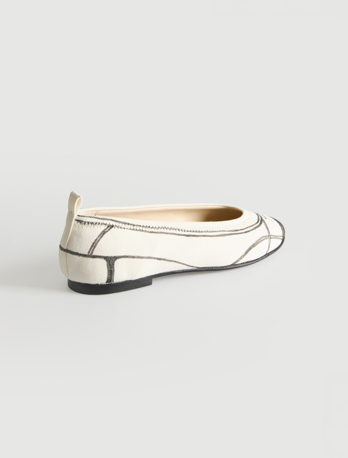 no 3011 / Nicoletta