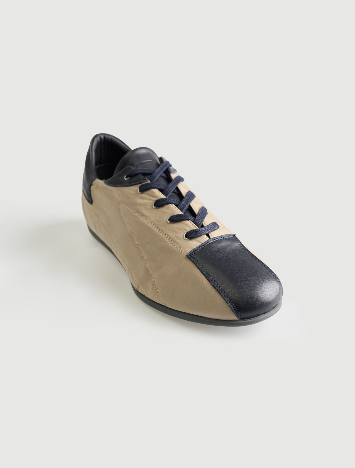 Miles b mens lace up sneakers rubber sole beige