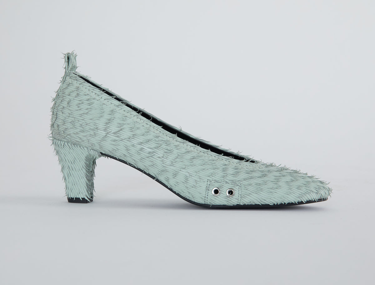 Uma ii pump metal eyelet detail fluffy texture mint