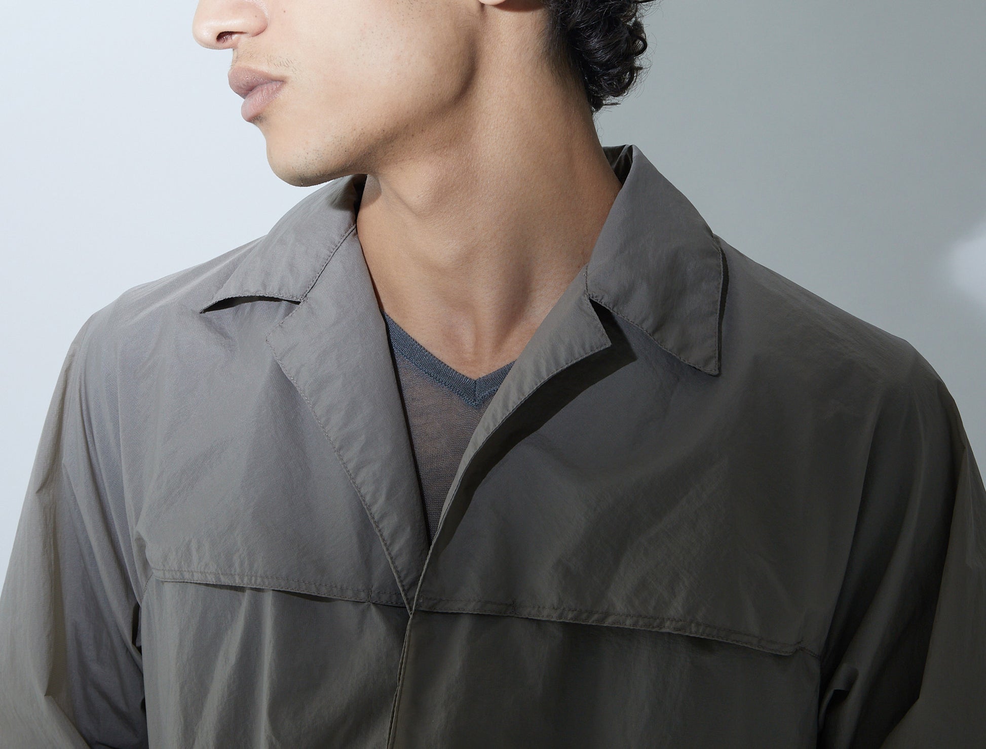 Saro men nylon blazer back pocket khaki