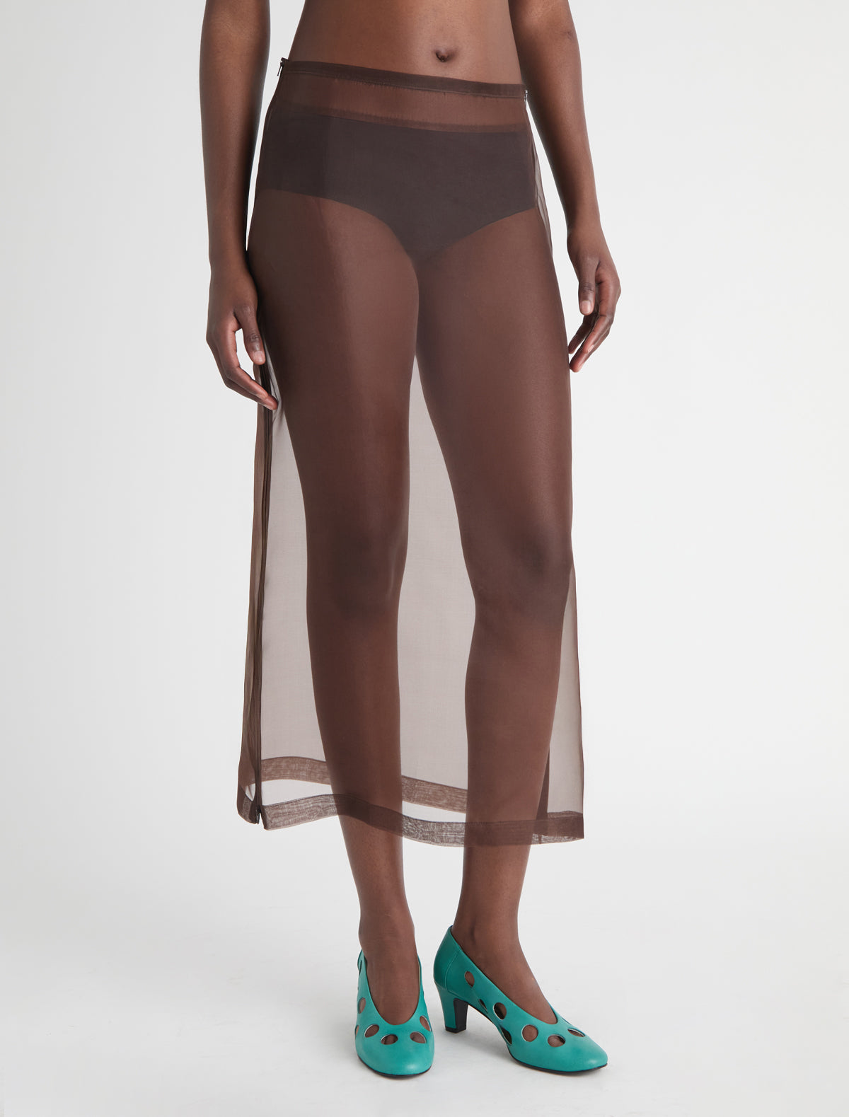 no 2974 / Long Isola