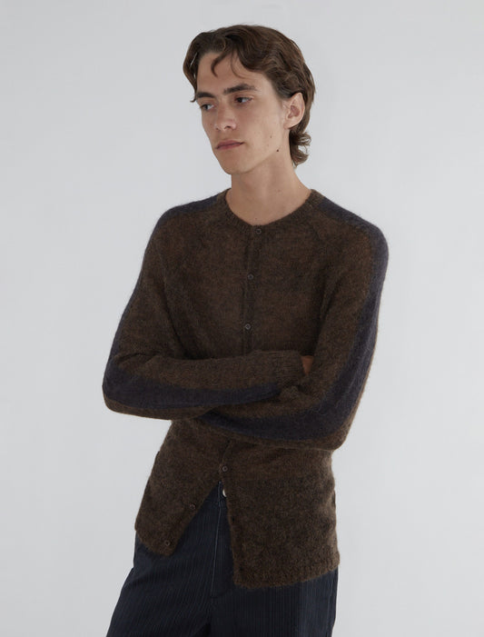 no 2657 / Button Dan