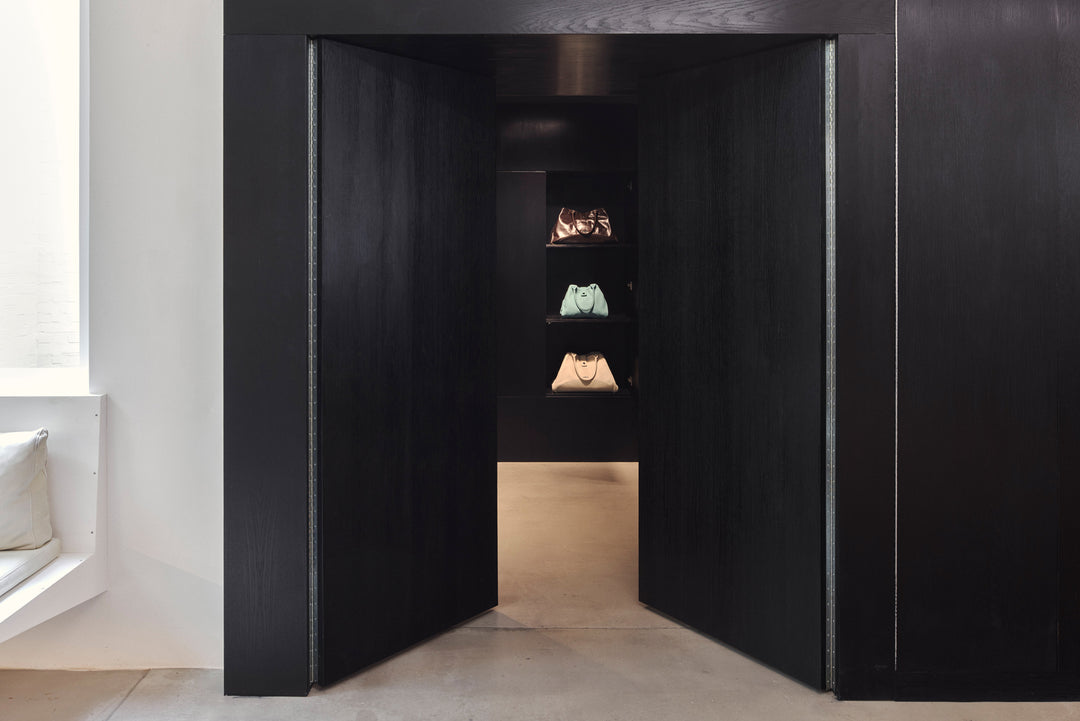 <p>LONDON<br/>7-8 Conduit St, open daily 11AM - 8PM</p>